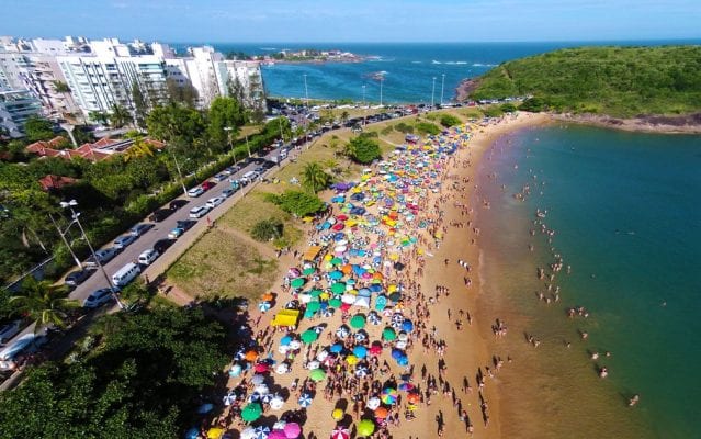 Guarapari restringe turistas no fim de ano para conter avanço do coronavírus