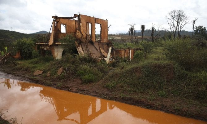 Justiça estende benefício a atingidos da tragédia de Mariana