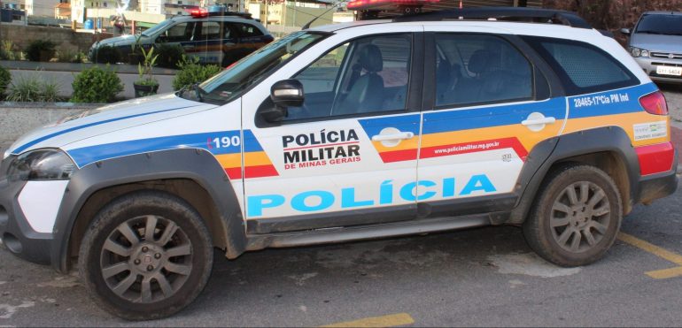 Jovem tenta fugir da PM de bicicleta, joga maconha na mata e é apreendido em Rio Piracicaba