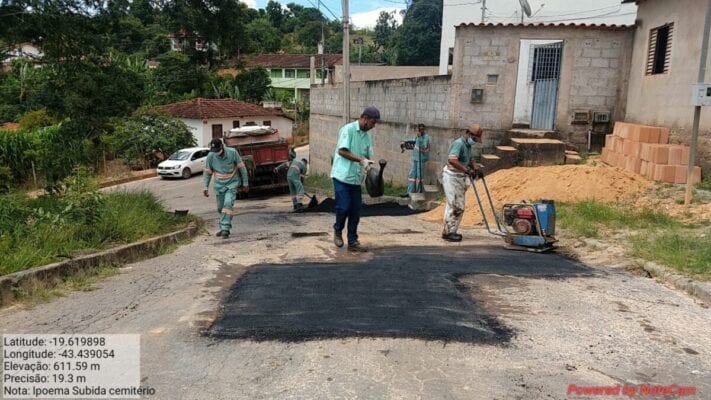 Ipoema: mais de 160 buracos em ruas são reparados