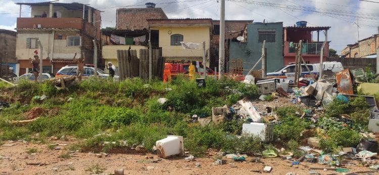 corpo-e-resgatado-pelos-bombeiros-no-corrego-do-onca-em-bh