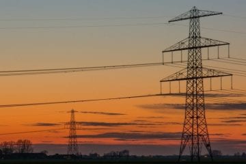 Bandeira vermelha nível dois segue nas contas de luz em setembro