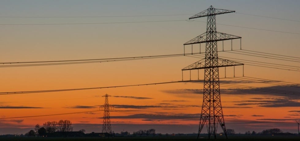 Bandeira vermelha nível dois segue nas contas de luz em setembro