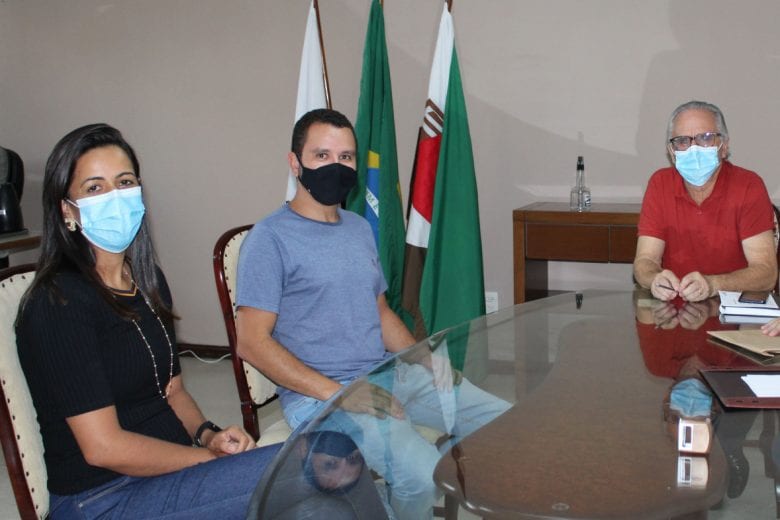 Covid-19: vacinação deve começar na quarta-feira em João Monlevade