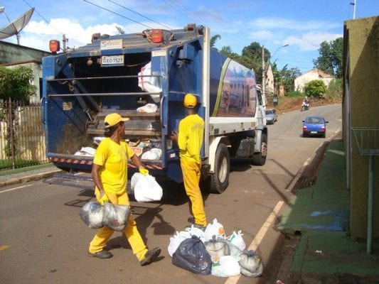 Covid-19: Garis de Itabira só devem ser vacinados nas próximas fases