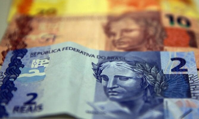 Número de endividados no país chega a maior patamar em 11 anos