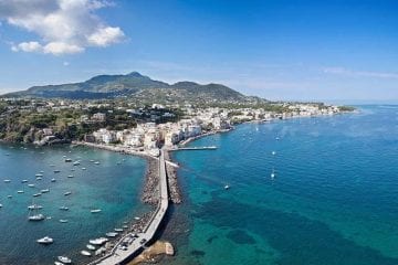 Conheça as ilhas da baía de Nápoles: Procida, Capri e Ischia