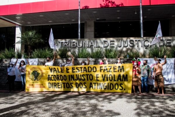 Brumadinho: atingidos pela tragédia protestam contra acordo com a Vale