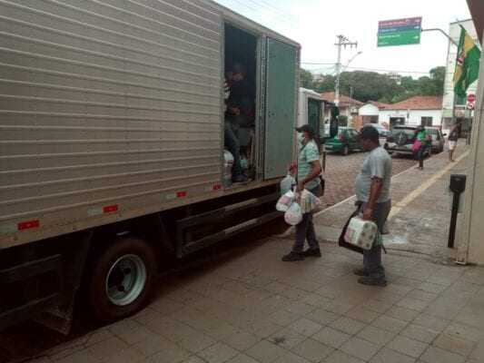 São Gonçalo envia segunda remessa de doações a Santa Maria de Itabira