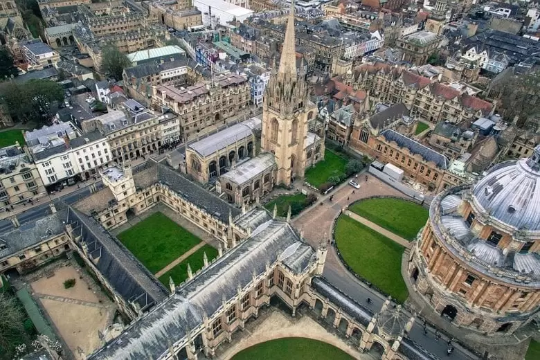 Oxford, Cambridge, Brighton e Bristol: conheça a Inglaterra muito além de Londres