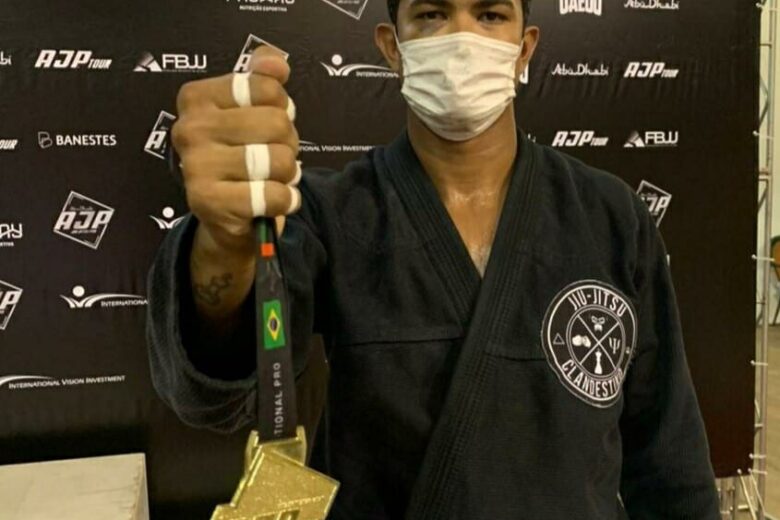 O fenômeno monlevadense do jiu-jitsu John Maycon conquista mais um ouro na carreira