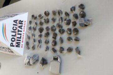 PM apreende mais de 50 buchas de maconha no Jardim das Oliveiras