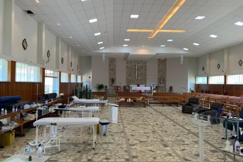 Igreja Matriz funciona como hospital em meio ao caos em Santa Maria de Itabira