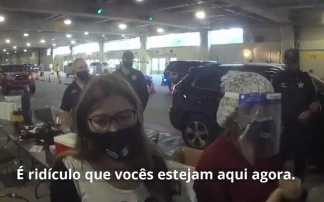 Mulheres se disfarçam de idosas para receber vacina contra Covid-19