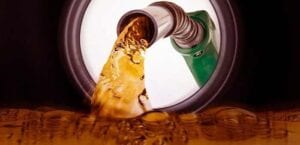 Reajuste no preço da gasolina e do diesel para as refinarias começa a valer nesta quarta-feira