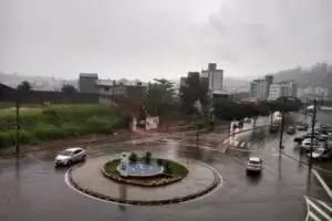 A Chuva Continua Confira A Previs O Do Tempo Em Itabira Bh E Regi O