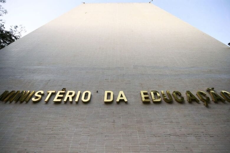 Pré-selecionados do Prouni têm até sexta para comprovar informações