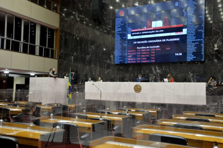 ALMG: deputados debatem as medidas impostas pela onda roxa