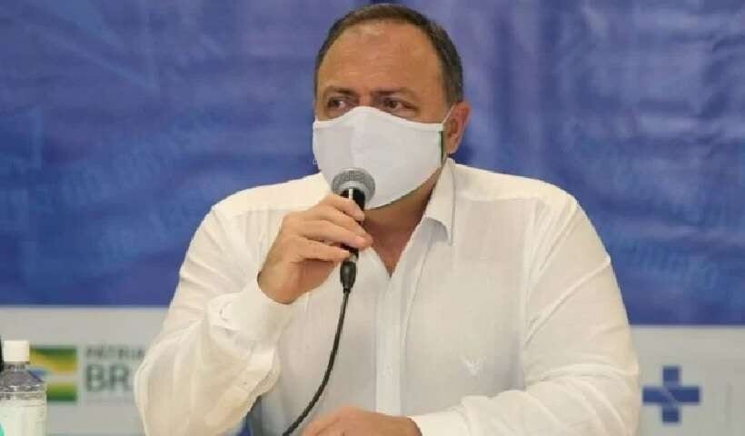 Pazuello anuncia entre 25 milhões e 28 milhões de doses até o fim de março