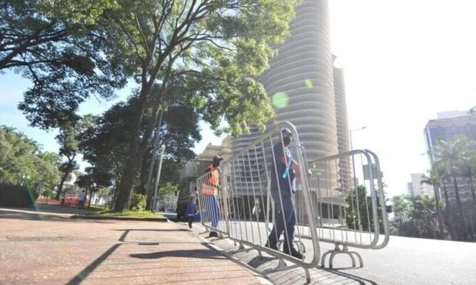 Decreto BH; praça da liberdade