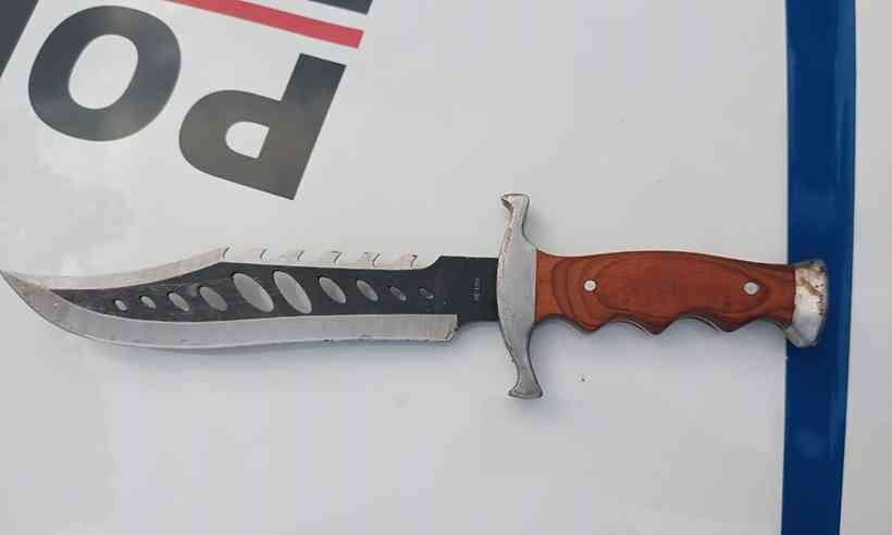 Homem coloca fogo em apartamento com a companheira dentro em BH
