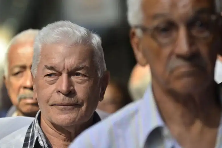 Roubaram (de novo) os aposentados