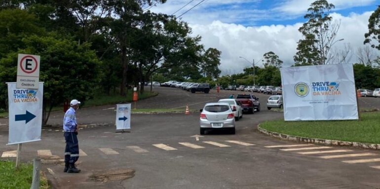 Itabira inicia vacinação de pessoas com 39 anos a partir de terça-feira