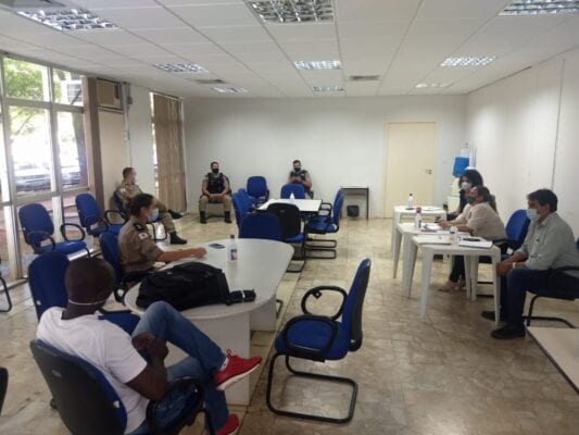 PM aumenta fiscalização durante onda roxa em Itabira