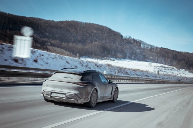 Porsche Taycan Cross Turismo rodou quase 1 milhão de km em testes