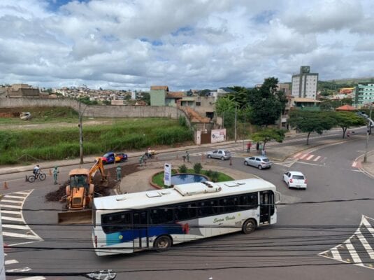 Atenção, motoristas: Mauro Ribeiro passa por obras nesta terça-feira