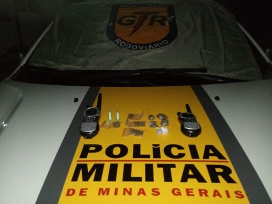 tatico-rodoviario-apreende-maconha-e-cocaina-na-mg-129