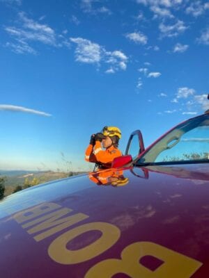 bombeiros menina