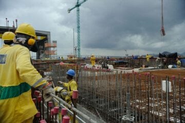 Confiança dos empresários da construção cai pelo terceiro mês, diz FGV