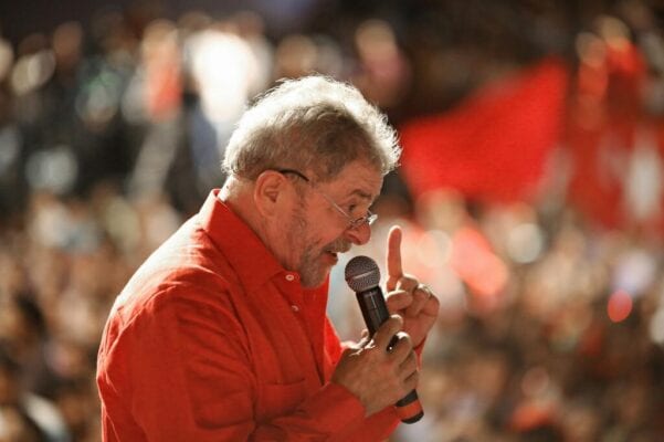 Lula pretende retomar programa Mais Médicos e R$ 23 bi extras na Saúde