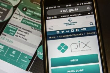 Usuários de Pix podem integrar lista de contato de celulares