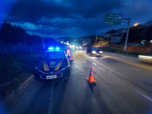 BR-381: trânsito intenso nos acessos à Belo Horizonte