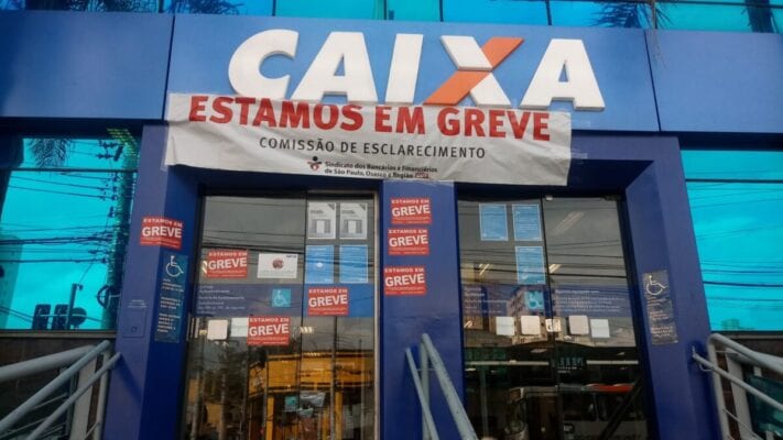 https://spbancarios.com.br/04/2021/comunicado-aos-bancarios-da-caixa-economica-federal-0