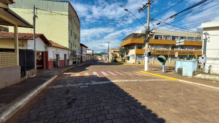 São Gonçalo define auxílio emergencial para pequenos empresários: cada um vai receber até R$ 1.200 em abril