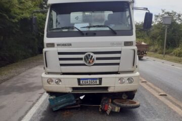 Motociclista morre ao bater de frente com caminhão na BR-251