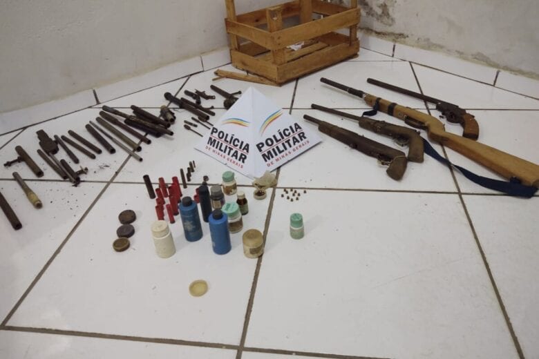 Polícia Militar prende suspeito de porte ilegal de armas em Goiabal