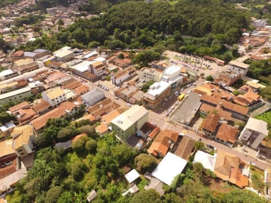 Prefeitura de São Gonçalo afirma que já vacinou 25% da população