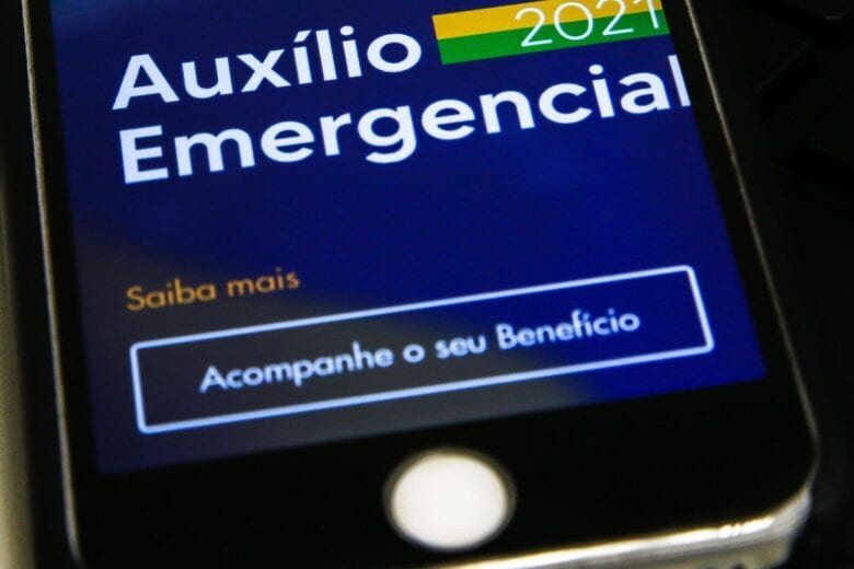 Caixa paga auxílio emergencial a nascidos em dezembro