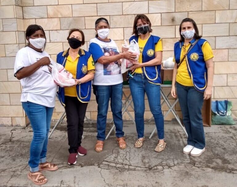 Monlevade Solidária: voluntários promovem grande campanha para doações de alimentos