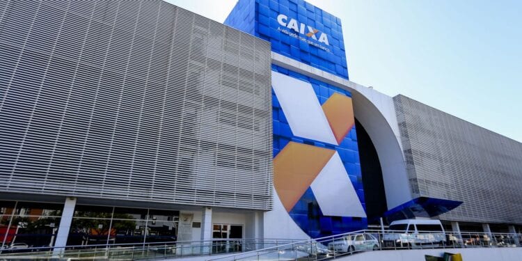 Fique de olho: Caixa anuncia 10 mil novas vagas de emprego