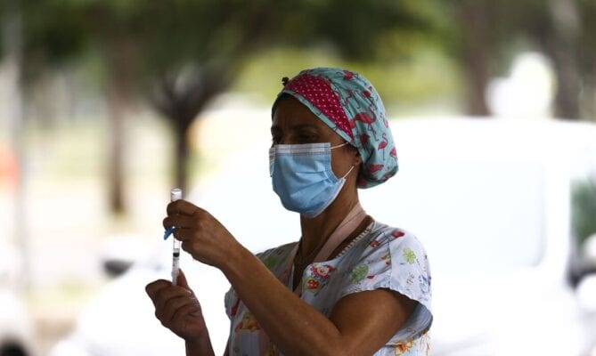 Crianças de três anos já podem ser vacinadas contra Covid em Monlevade