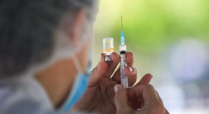 SP: pessoas com mais de 18 anos podem receber xepa de vacina