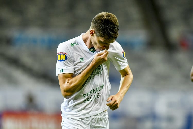 Alê faz cobrança por títulos do América antes do clássico contra o Cruzeiro