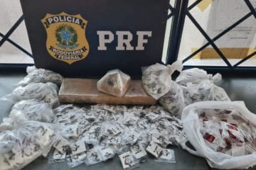 PRF apreende cocaína e maconha em ônibus de turismo, em Patos de Minas