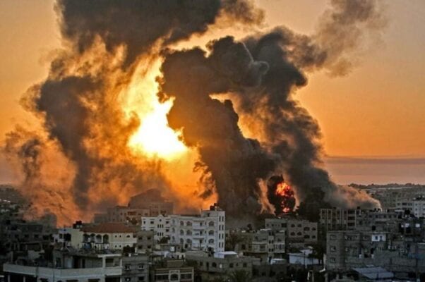 Israel e Hamas negociam sobre cessar-fogo em Gaza