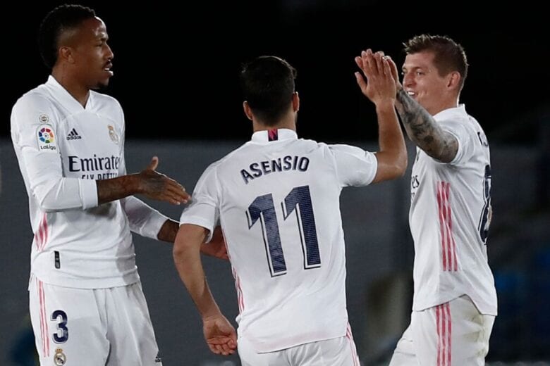Real Madrid empata com Sevilla e deixa escapar liderança da La Liga